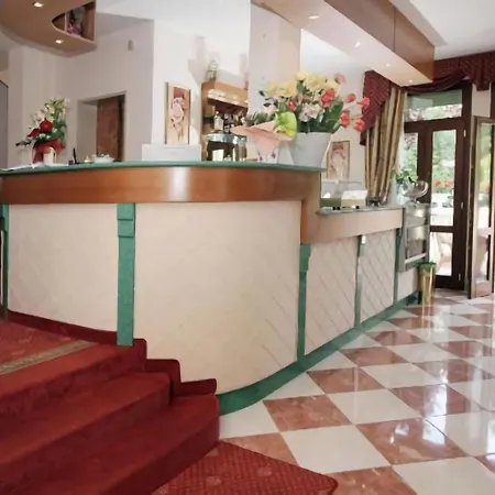 Nice Hotel-2
