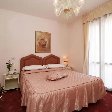 Nice Hotel-3